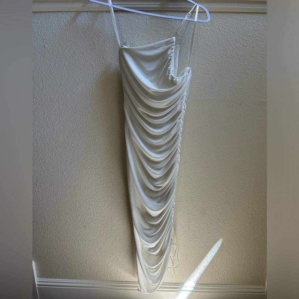 NWOT Cinq à Sept Ivory One-Shoulder Ruched Dress Size 6 - Picture 3 of 5